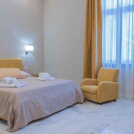 Le Suite Кротоне Екстер'єр фото